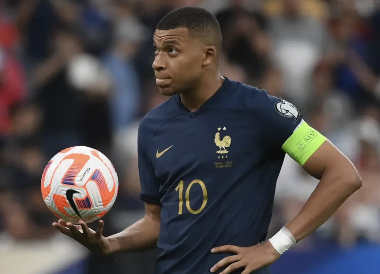 Deschamps esclude Mbappé